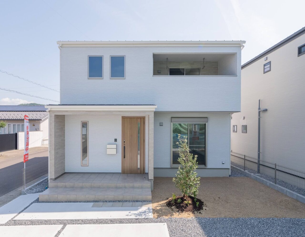 客間にもなる板の間付きの和室