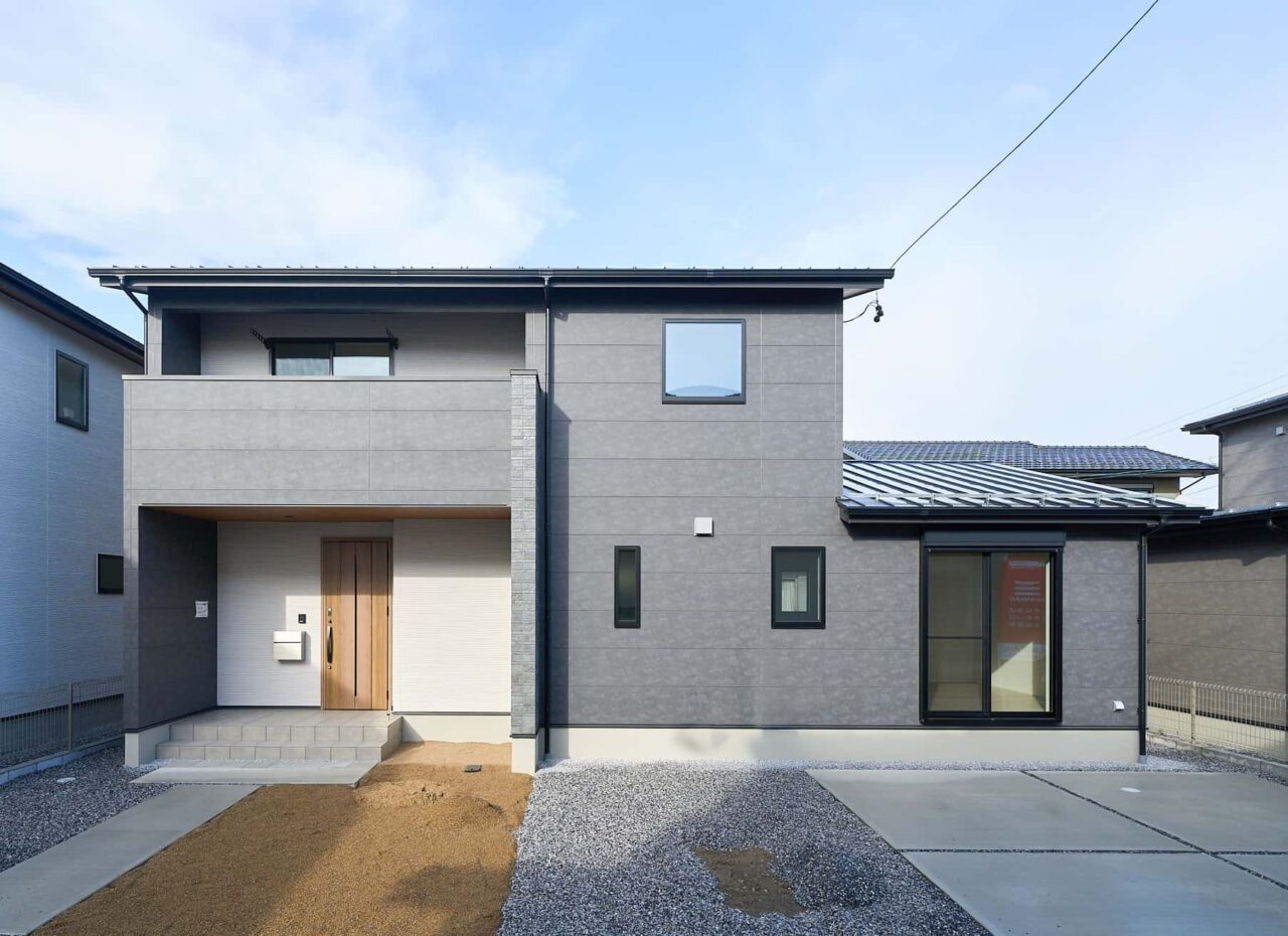 リビング総計22.5帖のゆったりサイズ