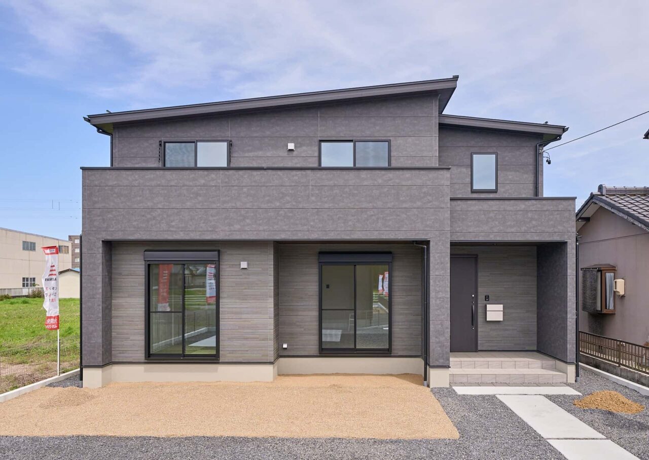 全居室南向きの家